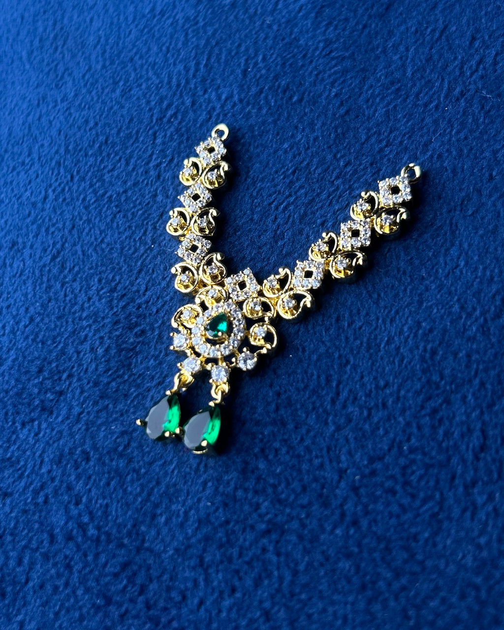AD Kanthi Mala (Emerald)