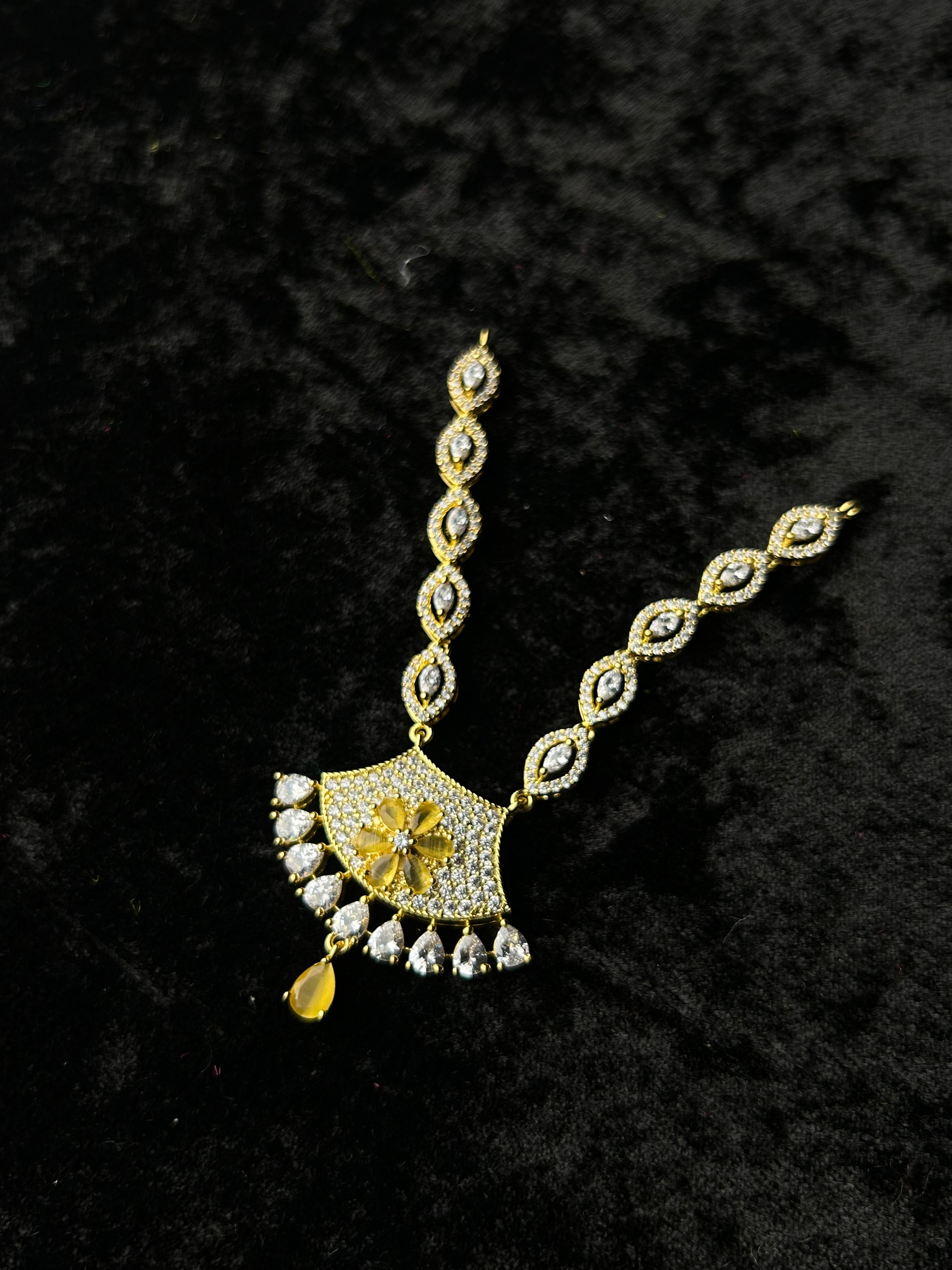 Ad Mala (Yellow)