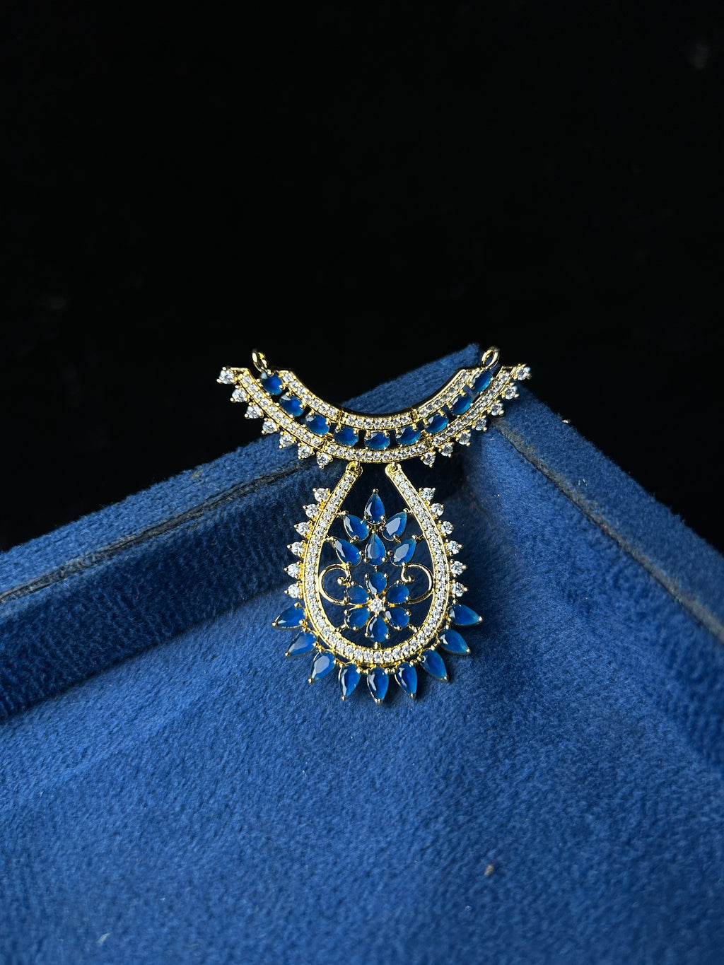 Ad Mala (Blue)