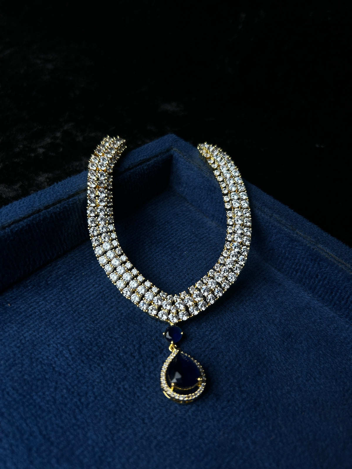 Ad Mala (Black)